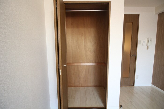 物件内観写真9　(収納)
