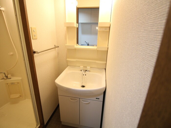 物件内観写真13　(洗面)