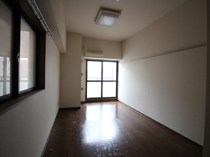 物件内観写真21　(居室)