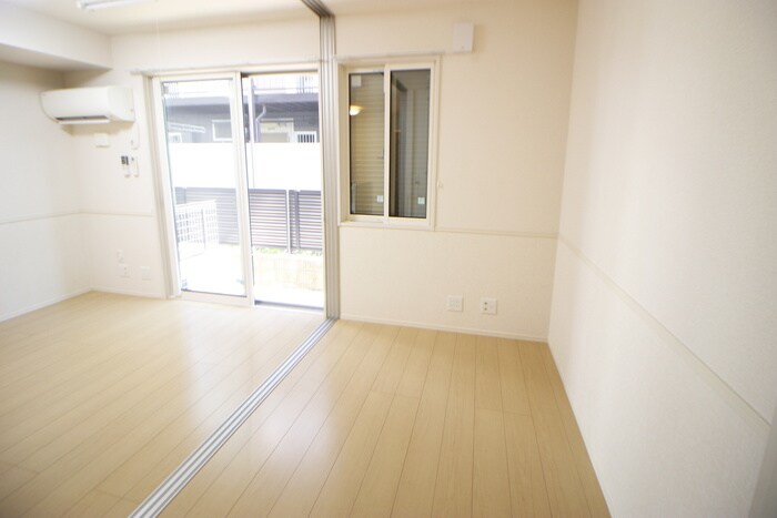 物件内観写真20　(居室)