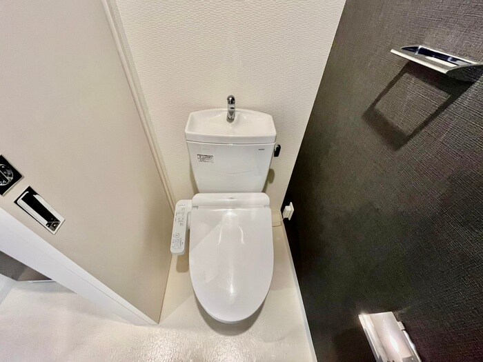 物件内観写真13　(トイレ)