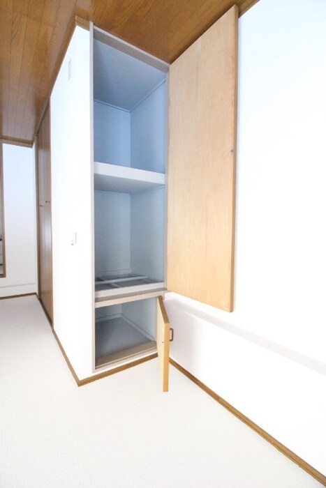 物件内観写真11　(収納)