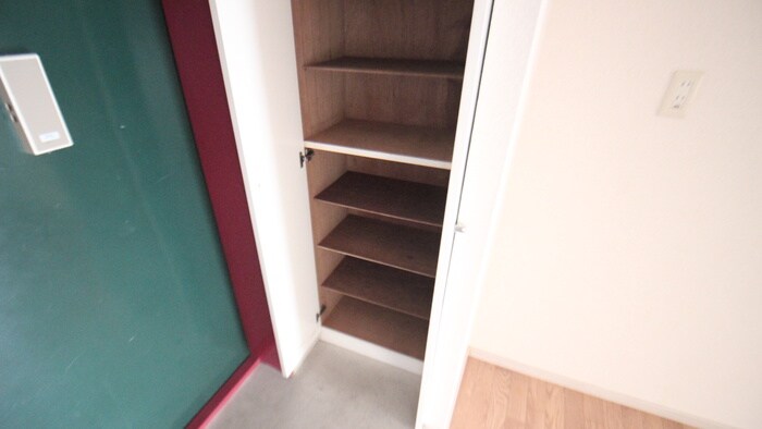 物件内観写真18　(靴箱)