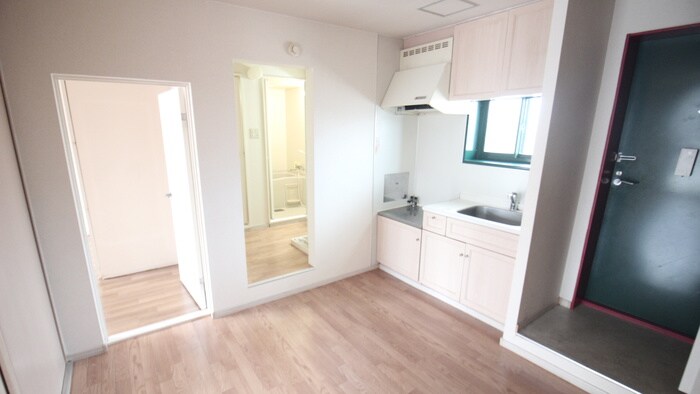 物件内観写真22　(居室)