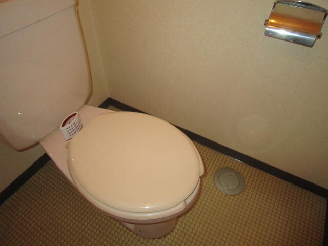 物件内観写真13　(トイレ)