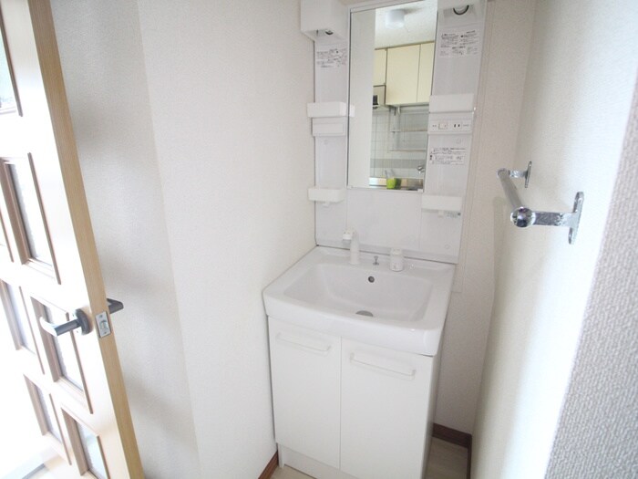 物件内観写真13　(洗面)