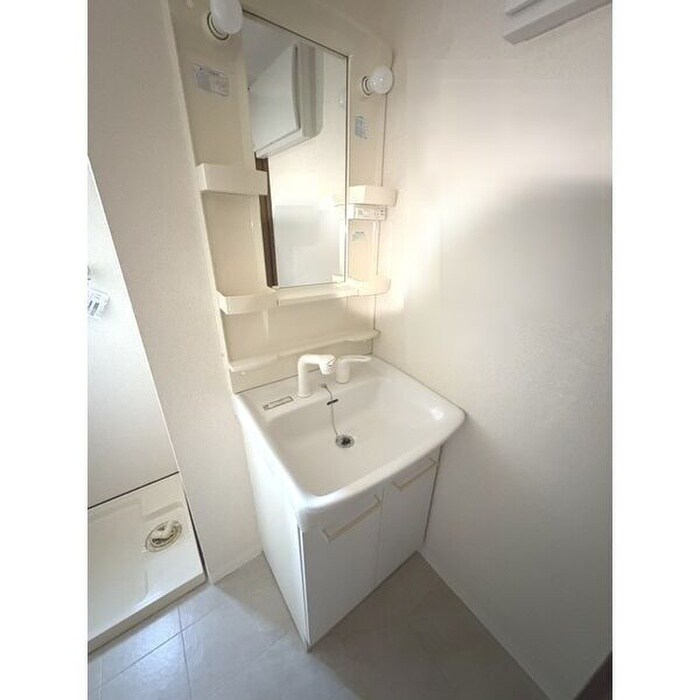 物件内観写真9　(洗面)