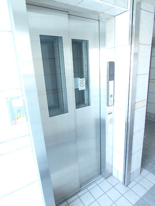 物件外観写真3　(建物設備)