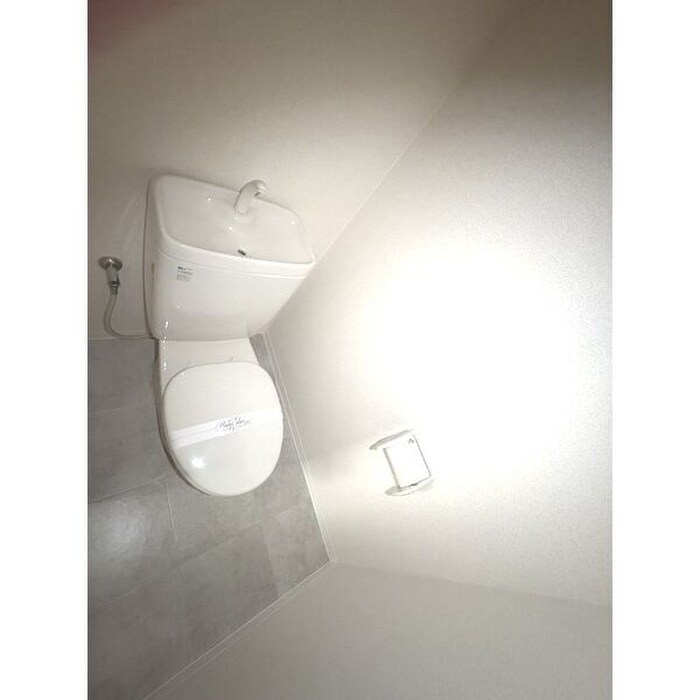 物件内観写真11　(トイレ)