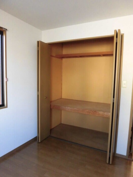 物件内観写真14　(収納)