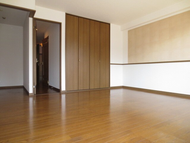 物件内観写真15　(居室)