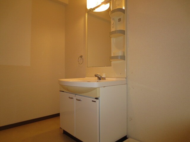 物件内観写真16　(洗面)