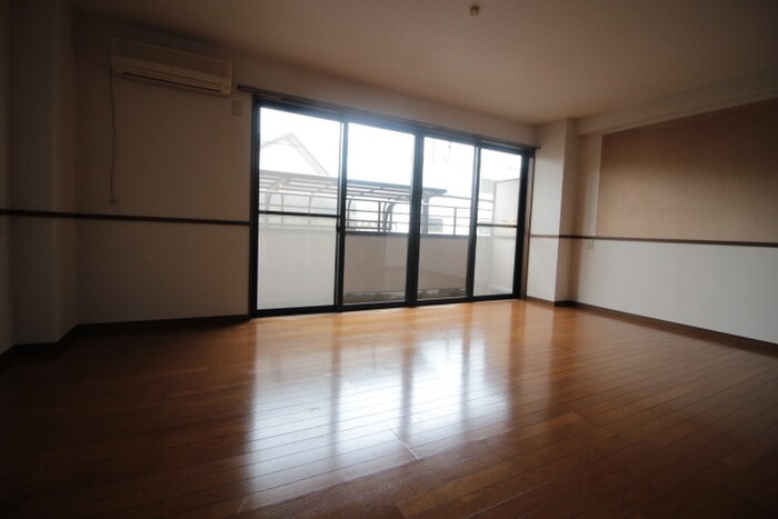 物件内観写真18　(居室)