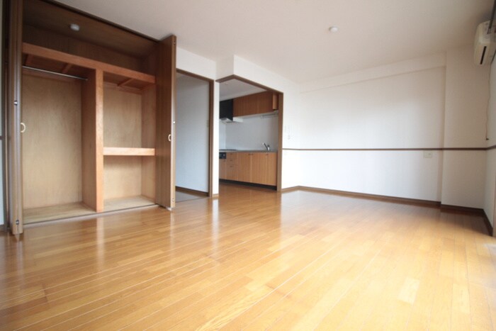 物件内観写真20　(居室)