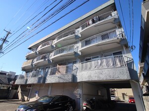 生駒マンション外観写真