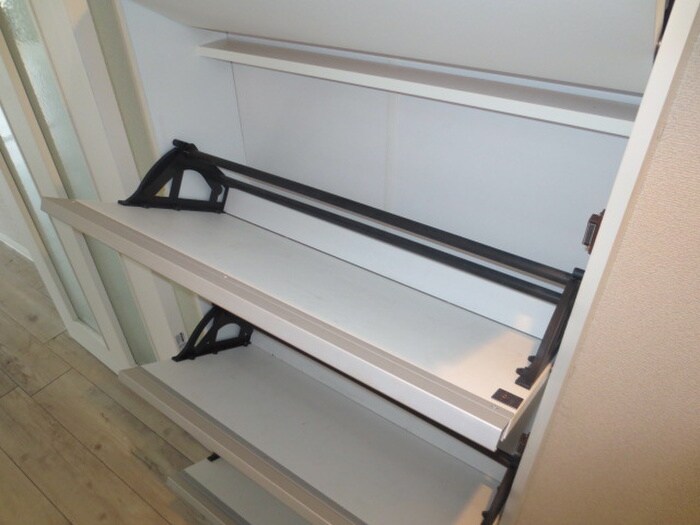 物件内観写真16　(靴箱)