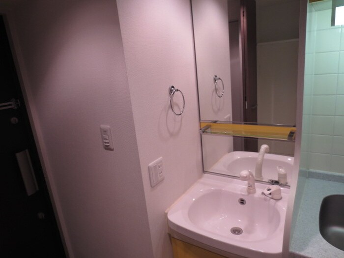 物件内観写真10　(洗面)