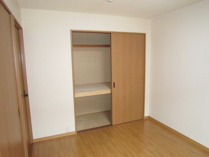 物件内観写真9　(収納)