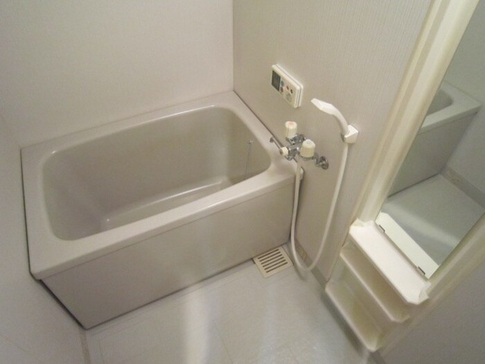 物件内観写真12　(バス／シャワールーム等)