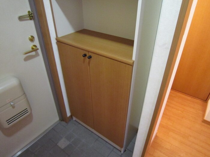 物件内観写真14　(靴箱)