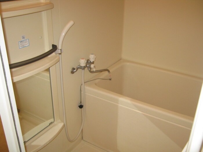 物件内観写真9　(バス／シャワールーム等)