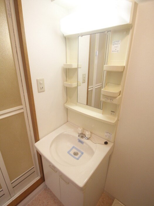 物件内観写真12　(洗面)