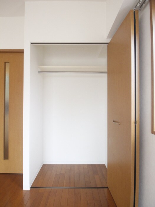 物件内観写真13　(収納)