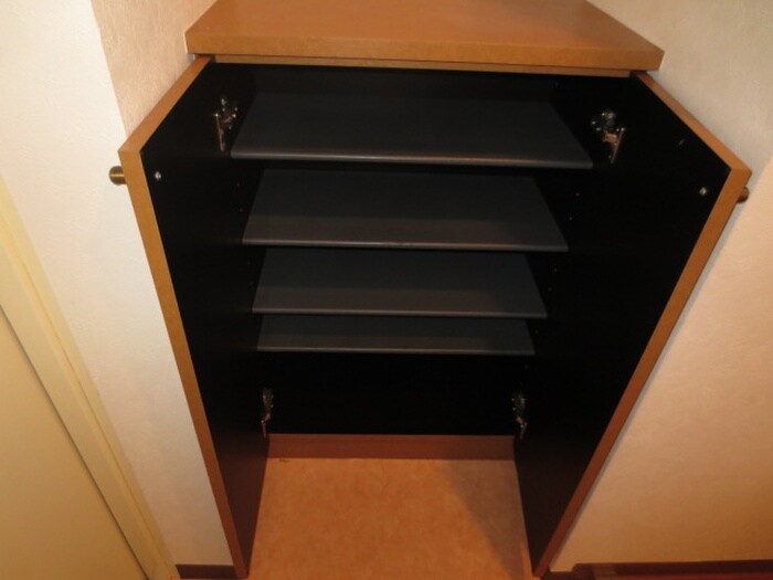 物件内観写真14　(靴箱)