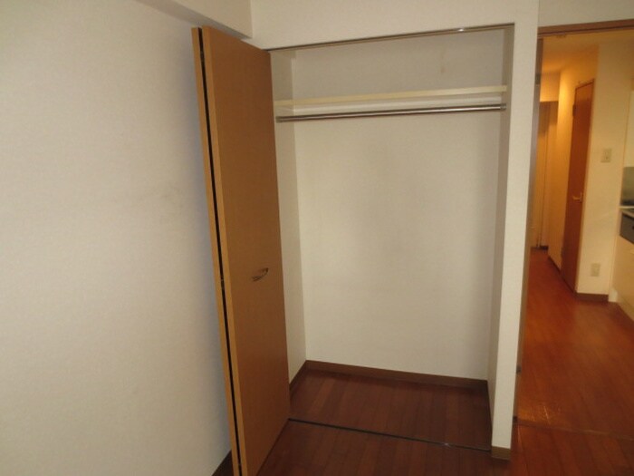 物件内観写真15　(収納)