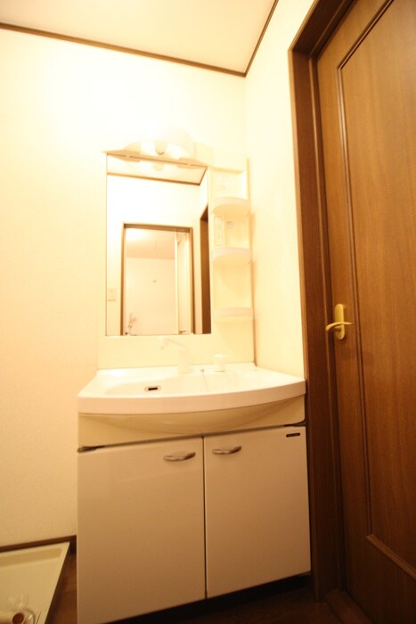 物件内観写真9　(洗面)