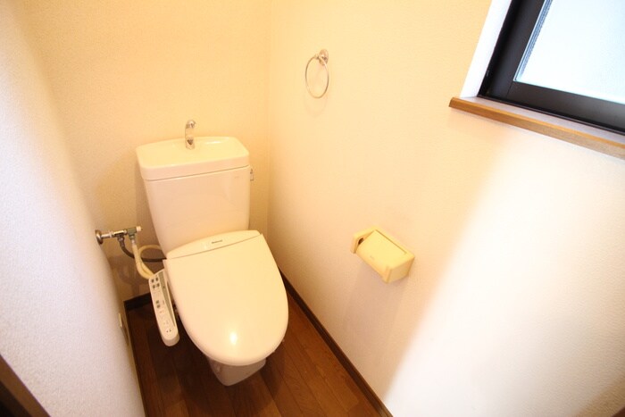 物件内観写真12　(トイレ)