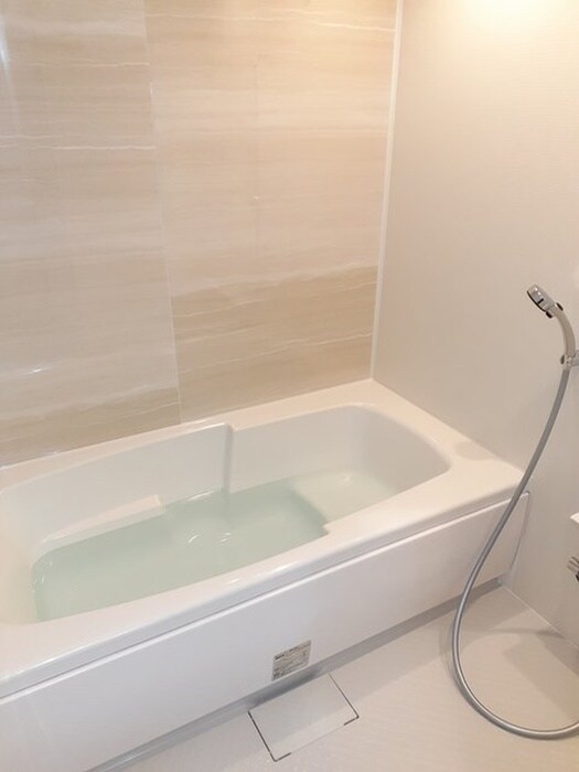 物件内観写真9　(バス／シャワールーム等)