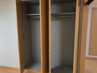 物件内観写真10　(収納)