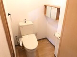 物件内観写真11　(トイレ)