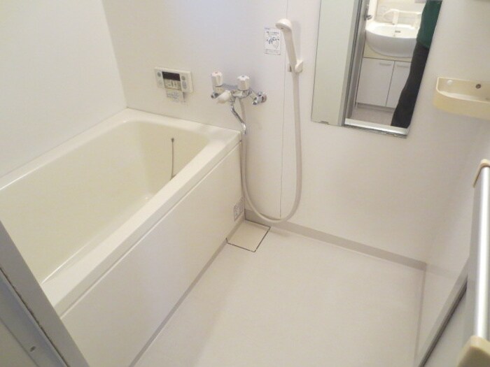 物件内観写真9　(バス／シャワールーム等)