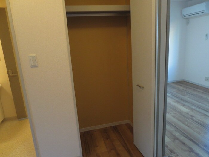 物件内観写真20　(収納)