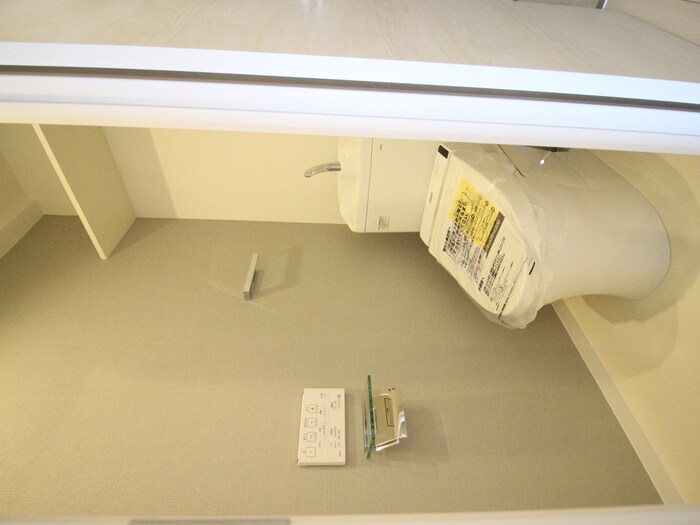 物件内観写真14　(トイレ)