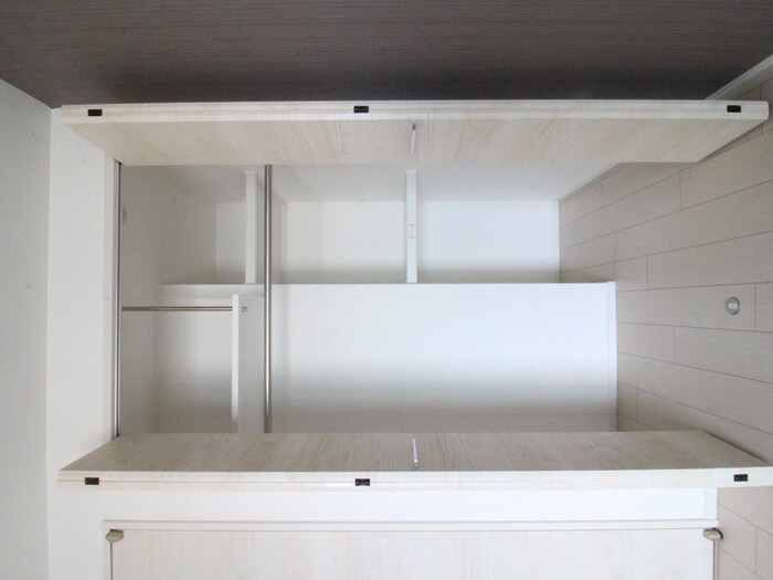 物件内観写真16　(収納)