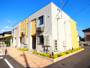 アイニー外観写真