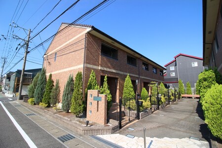 Twins Court B棟外観写真
