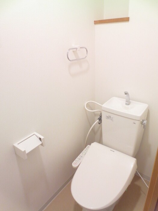 物件内観写真12　(トイレ)