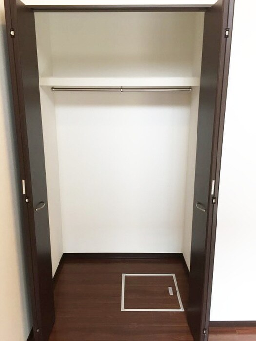 物件内観写真9　(収納)