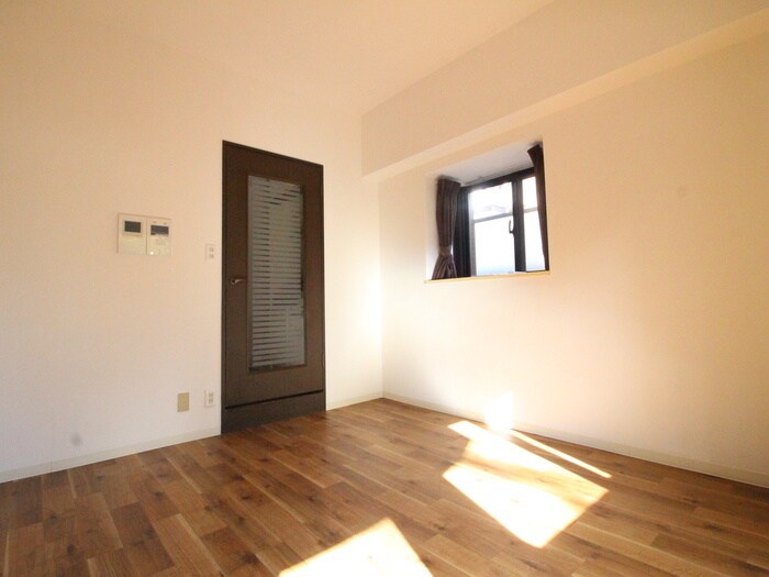 物件内観写真12　(居室)