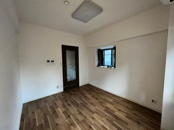 物件内観写真13　(居室)