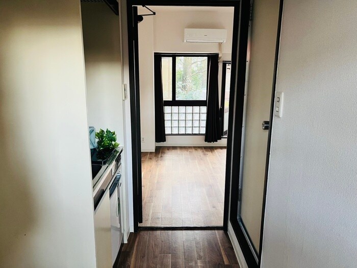 物件内観写真19　(廊下)