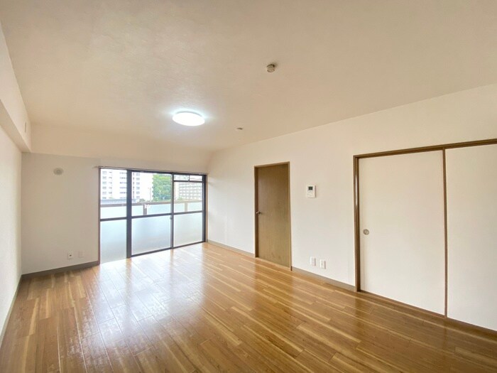 物件内観写真7　(内観写真)