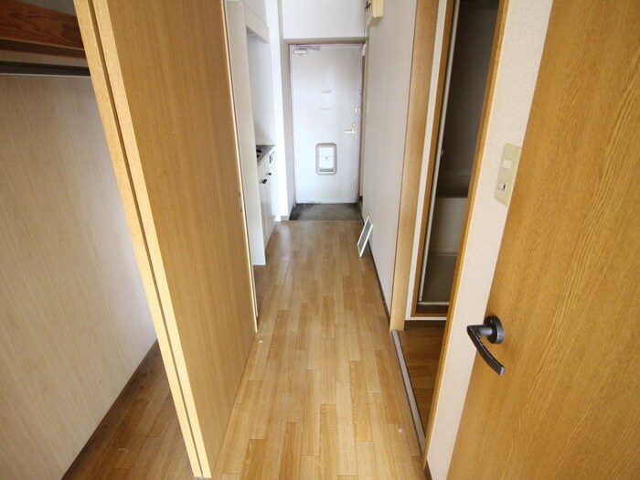 物件内観写真10　(居室)