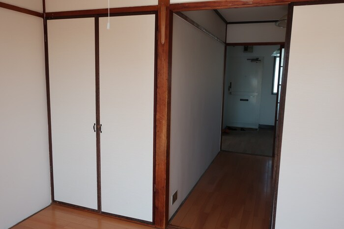 物件内観写真13　(居室)