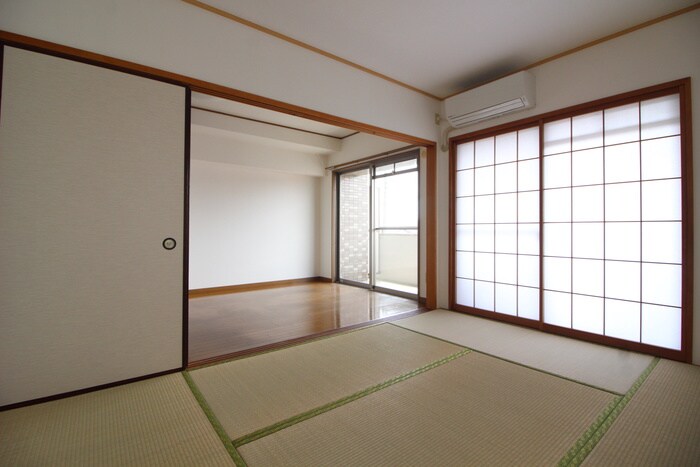 物件内観写真9　(居室)