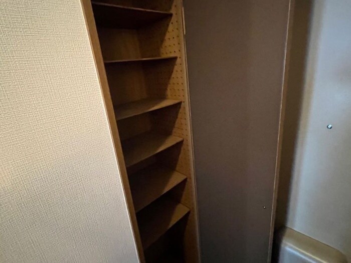 物件内観写真18　(靴箱)